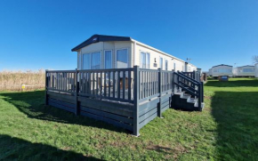 Merlin's Retreat, West Sands Holiday Park, Selsey